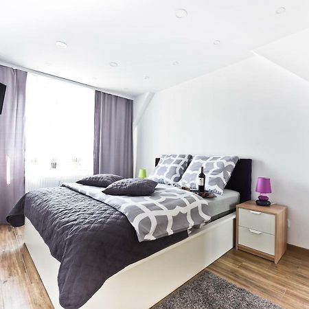 Apartament Centrum Z Miejscem Parkingowym Stary Toruń Екстериор снимка