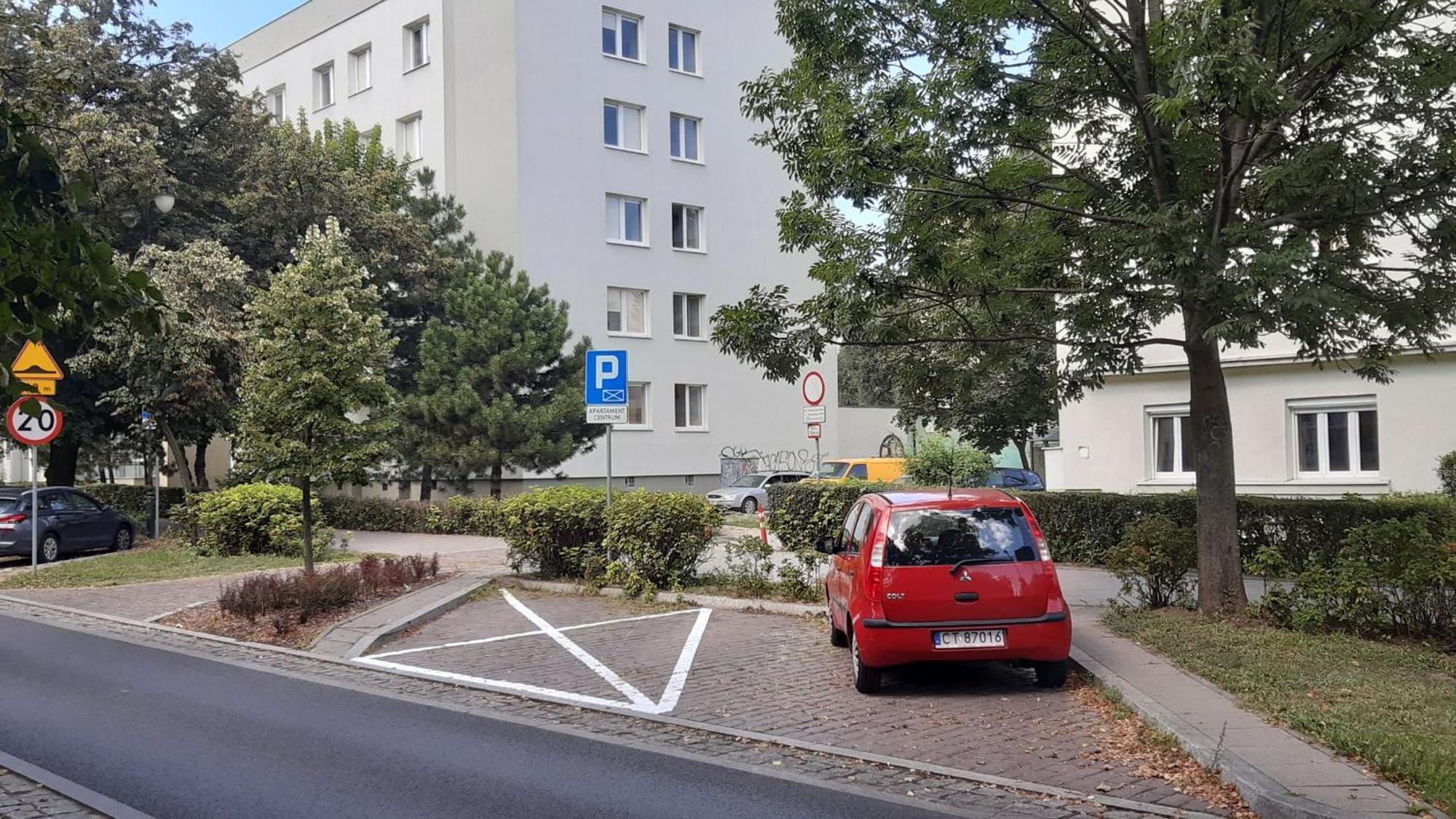 Apartament Centrum Z Miejscem Parkingowym Stary Toruń Екстериор снимка