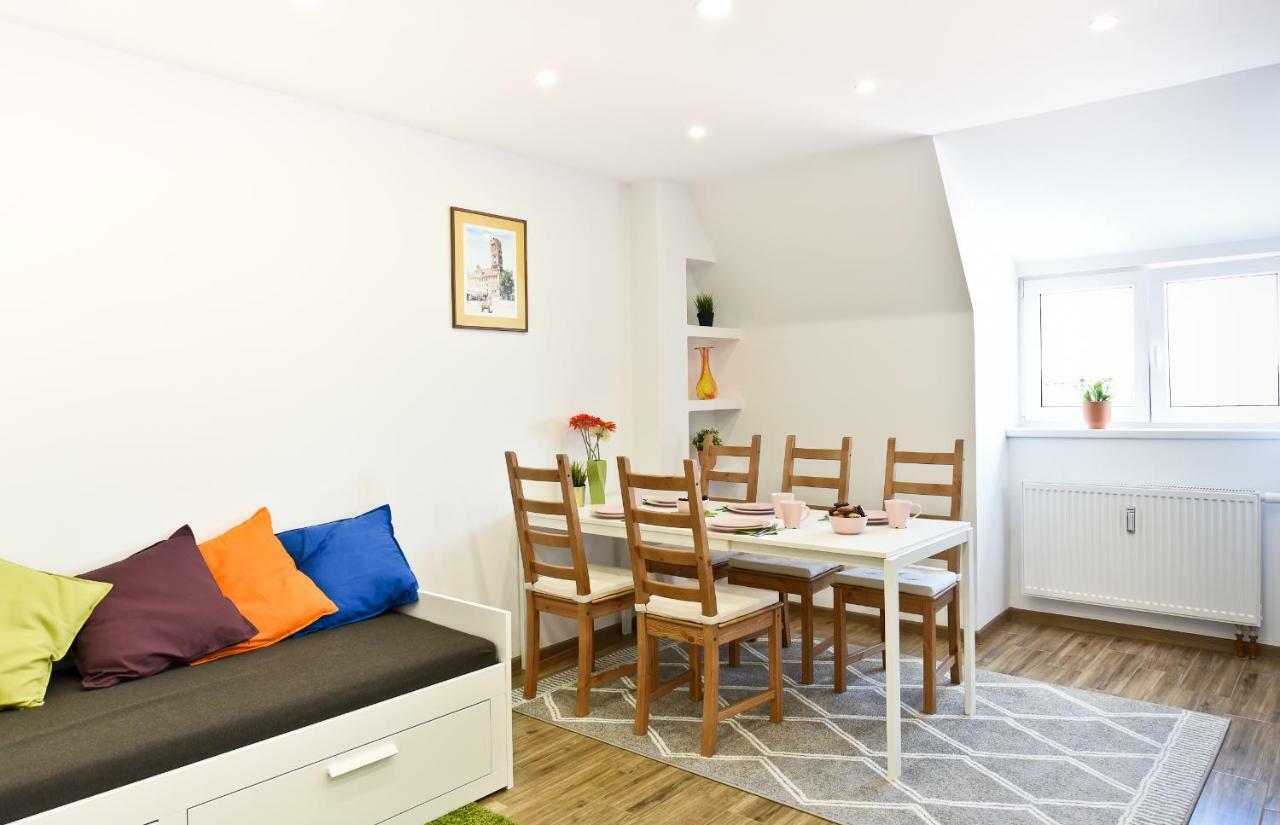 Apartament Centrum Z Miejscem Parkingowym Stary Toruń Екстериор снимка