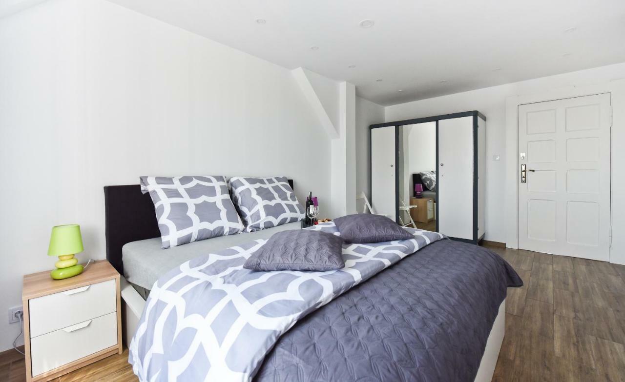 Apartament Centrum Z Miejscem Parkingowym Stary Toruń Екстериор снимка